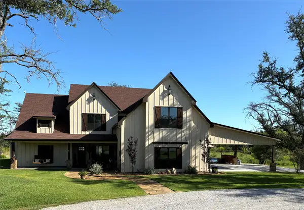 125 Drake Court, Comanche, TX 76442