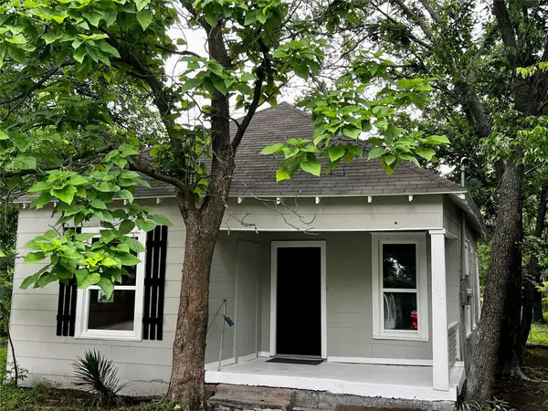 1020 N Clinton Street, Stephenville, TX 76401