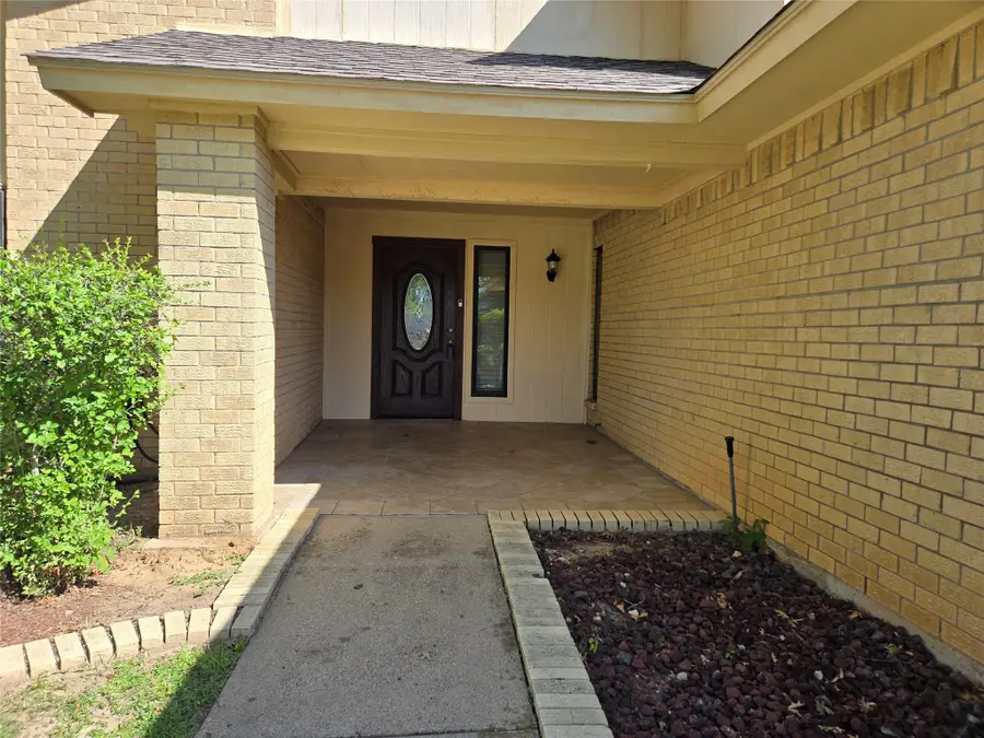 7000 Santa Rita Court, Fort Worth, TX 76133 - Image #3