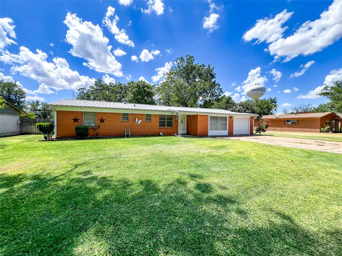 1303 N Avenue L, Haskell, TX 79521 - #1