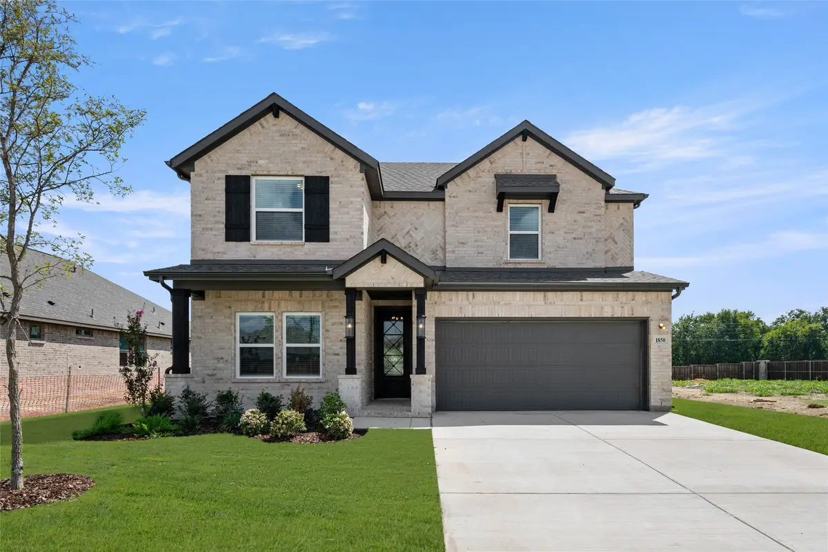 1850 Silver Birch, Waxahachie, TX 75165 - Image #1