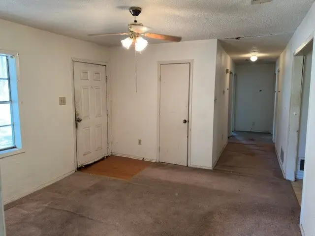 611 S Ruddell Street, Denton, TX 76205 - Image #3