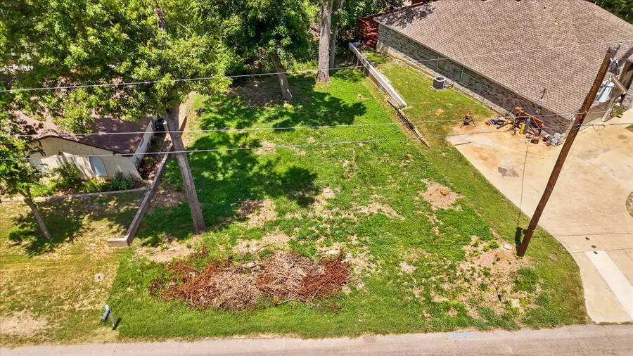 355 Softwood Drive, Duncanville, TX 75137 - Image #2