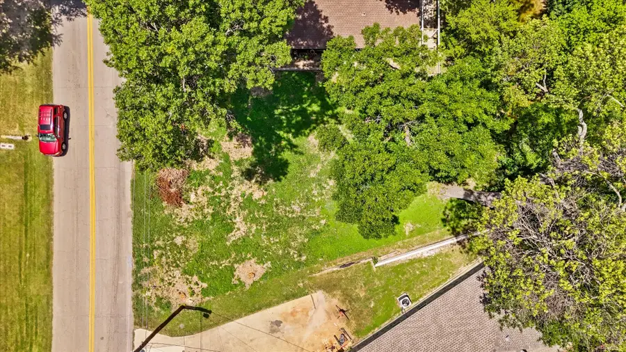 355 Softwood Drive, Duncanville, TX 75137 - Image #3