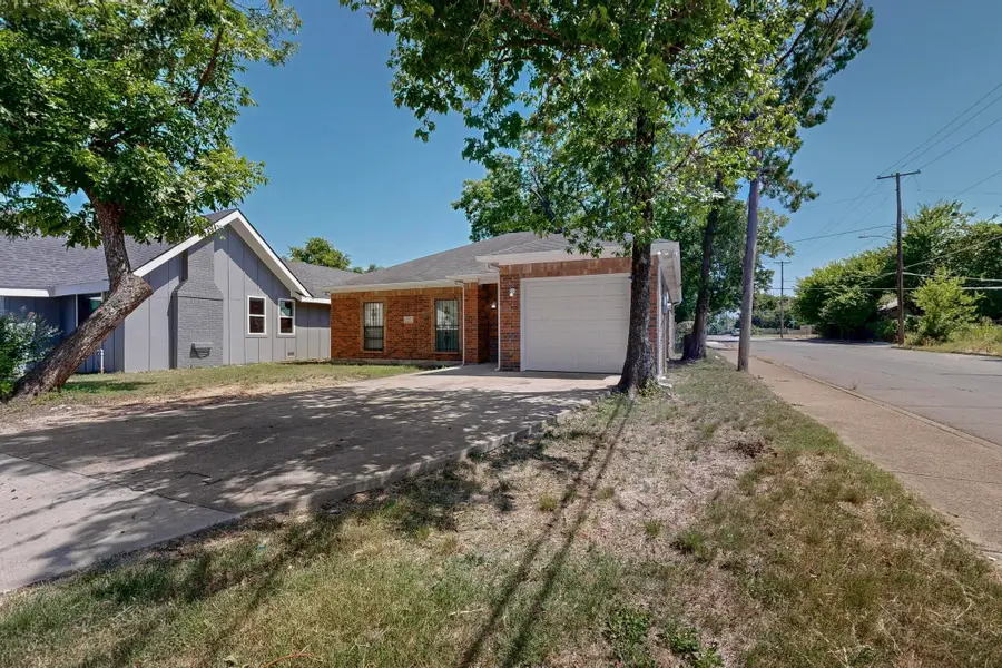 1302 Hendricks Avenue, Dallas, TX 75216 - Image #2