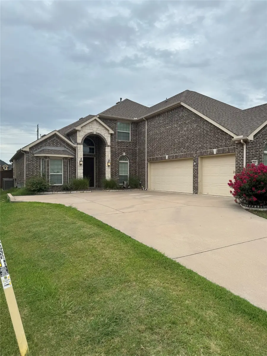 7311 Padilla, Grand Prairie, TX 75054 - Image #3