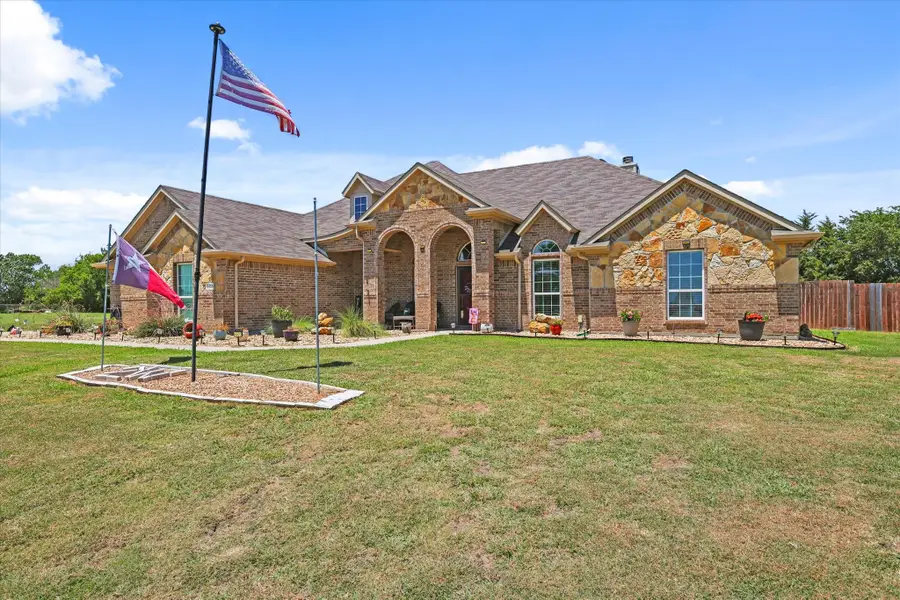 6400 Ridgerock Drive, Sanger, TX 76266 - Image #2