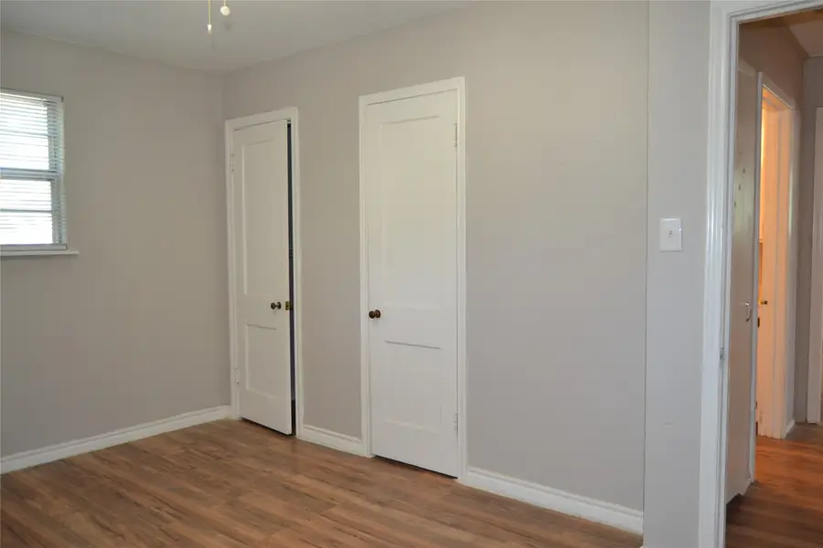 808 S Hazelwood Street, Sherman, TX 75090 - Image #3