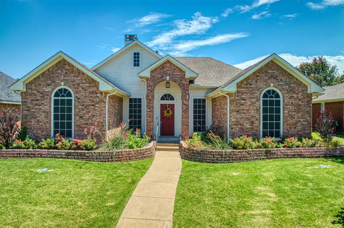 2900 Boyd Street, Ennis, TX 75119 - Image #1