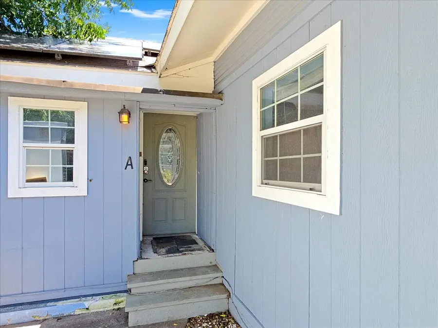 1209 15th Place, Fort Worth, TX 76164 - Image #2