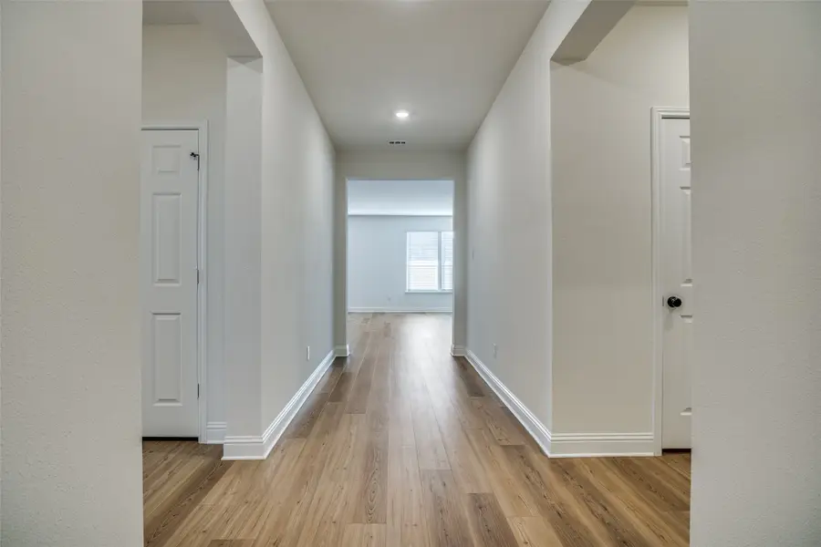 114 Northampton Drive, Justin, TX 76247 - Image #2