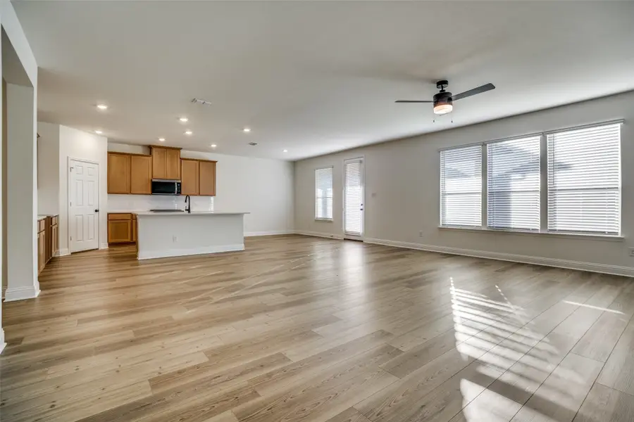 114 Northampton Drive, Justin, TX 76247 - Image #3