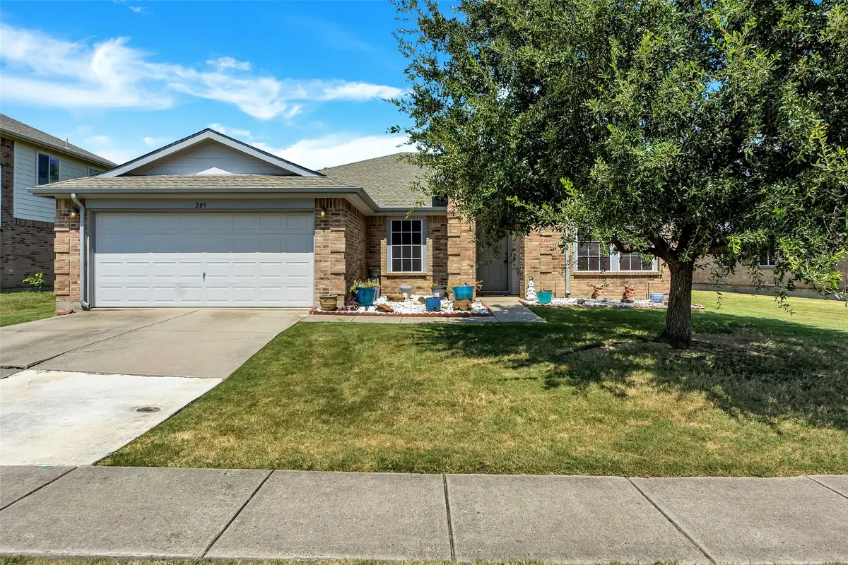 205 Broken Arrow, Krum, TX 76249 - Image #1