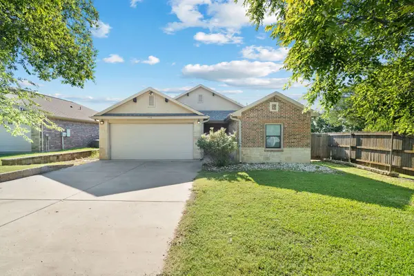 405 Magnolia Street, Hico, TX 76457