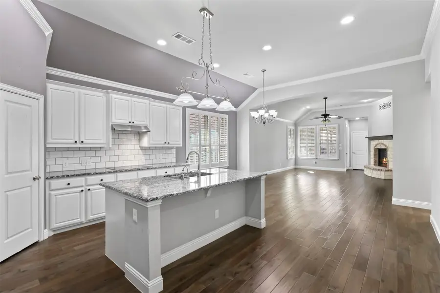 9804 Bitterroot Drive, Oak Point, TX 75068 - Image #3