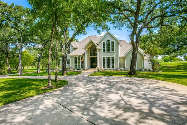 918 Old Decatur Road, Decatur, TX 76234