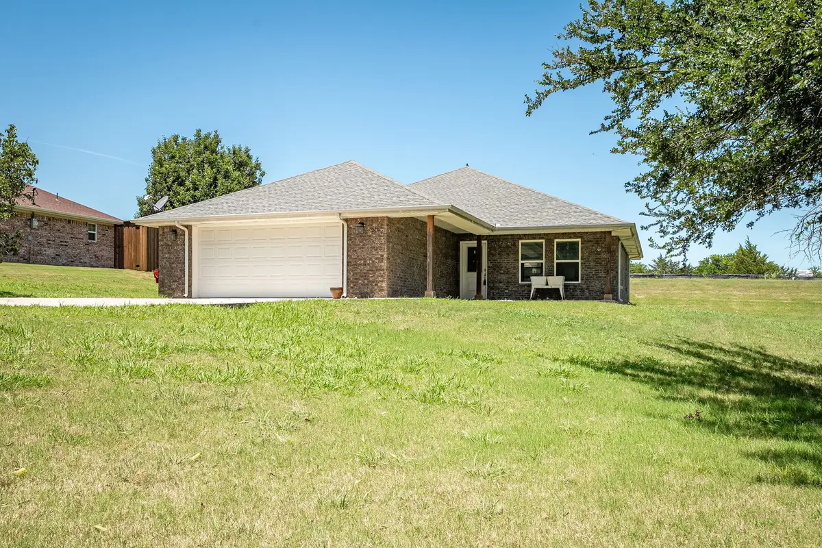 219 Ridgetop Court, Blue Ridge, TX 75424 - Image #1