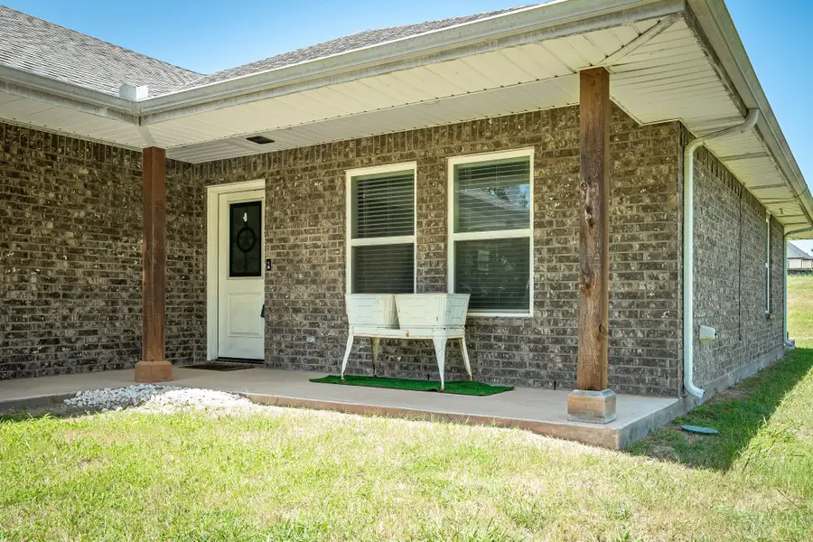 219 Ridgetop Court, Blue Ridge, TX 75424 - Image #2