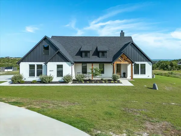 5219 Old Dennis Road, Weatherford, TX 76087