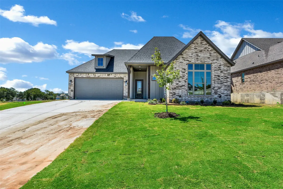 103 Hall Street, Glen Rose, TX 76043 - Image #1