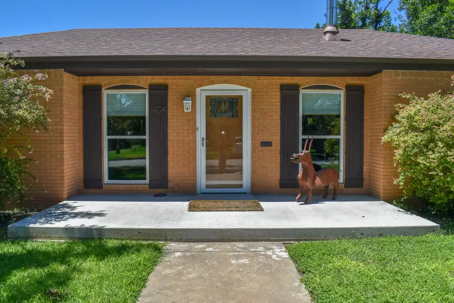 1404 S China, Brady, TX 76825 - Image #3