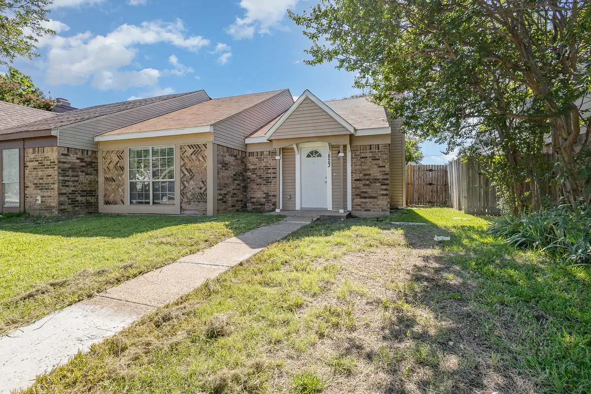 823 Versailles Street, Mesquite, TX 75149 - Image #1