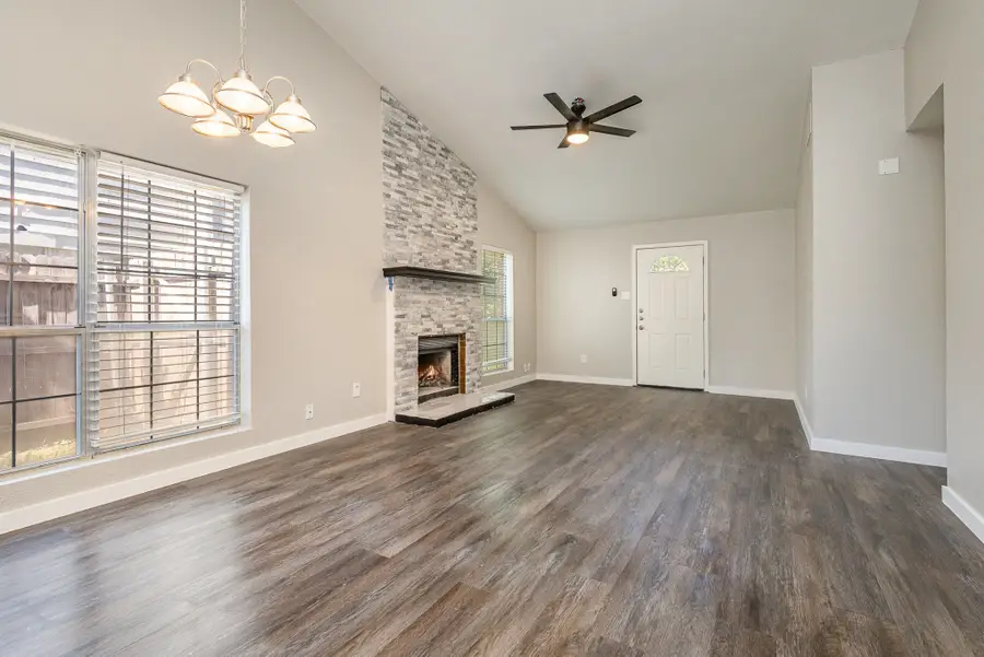 823 Versailles Street, Mesquite, TX 75149 - Image #3