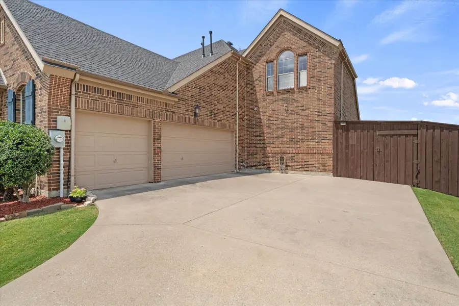 633 Stevenson Drive, Fate, TX 75087 - Image #3