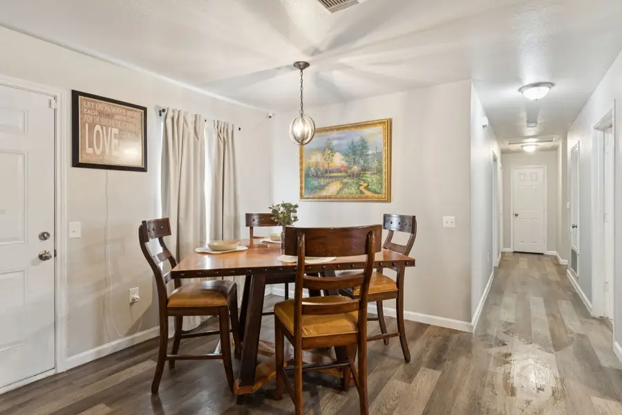 2710 Silkwood Street, Dallas, TX 75215 - Image #3