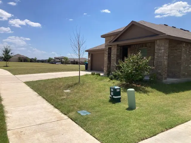 9413 Firedog Drive, Fort Worth, TX 76131 - Image #3