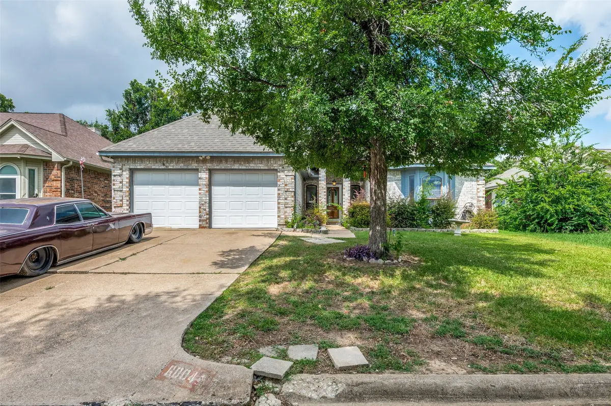 6004 Fern Meadow Road, Arlington, TX 76017 - Image #1