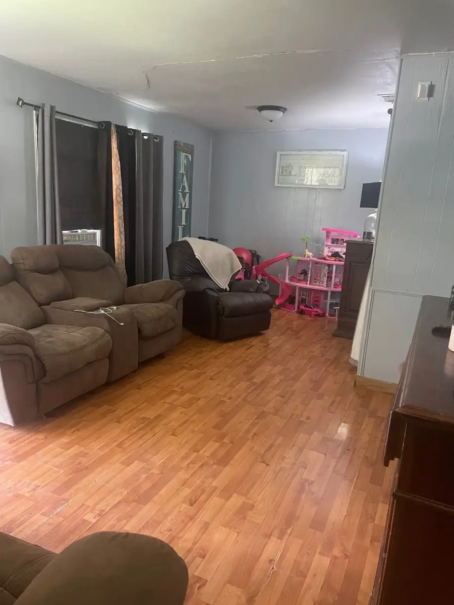 201 S Goddard Street, Mart, TX 76664 - #2