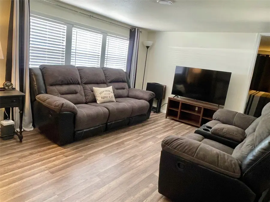 2334 Sanbar Road #104, Possum Kingdom Lake, TX 76449 - Image #2