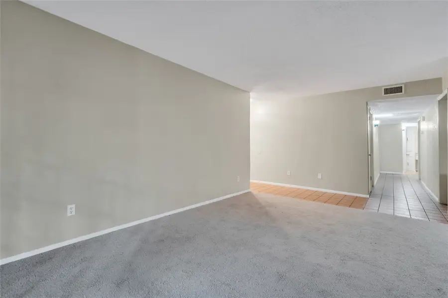 8560 Park Lane #29, Dallas, TX 75231 - Image #2