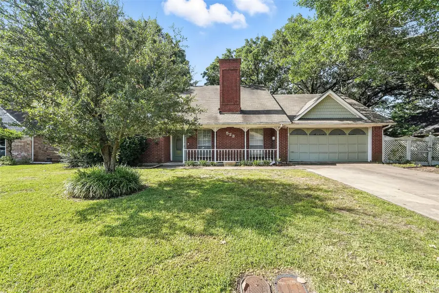 523 Highland Oaks Drive, Greenville, TX 75402 - Image #2