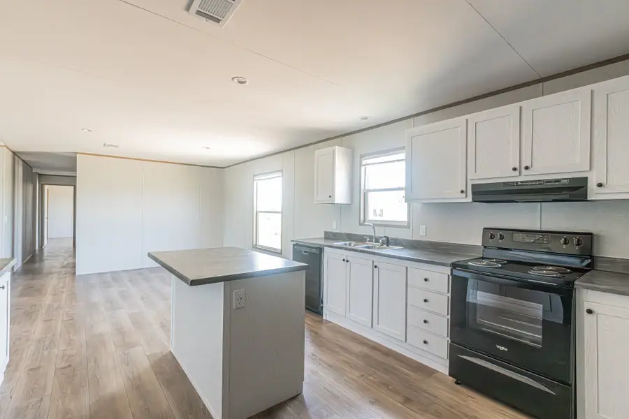 3106 Smyrna Road, Sunset, TX 76270 - Image #3