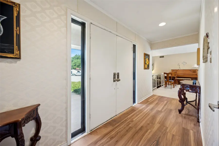 7800 Regatta Court, Fort Worth, TX 76179 - Image #2