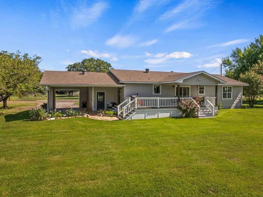 751 NW County Road 1010, Mount Vernon, TX 75457 - Image #2