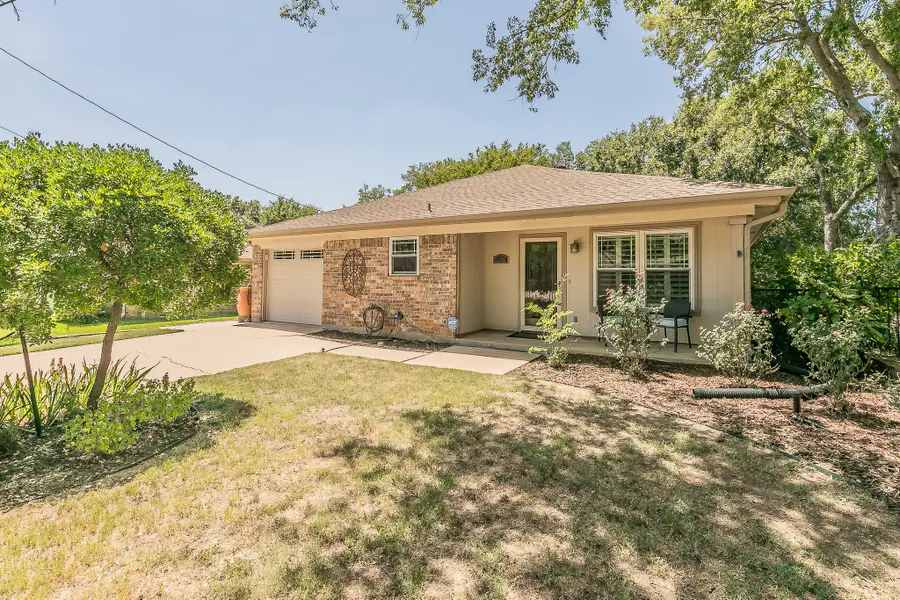 140 Travis Street, Keller, TX 76248 - Image #2