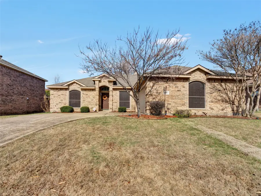 3361 Leigh Court, Sachse, TX 75048 - Image #2