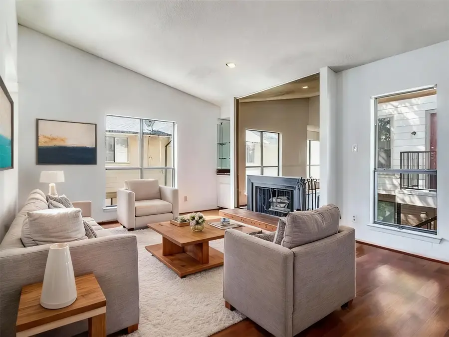 6646 E Lovers Lane #702, Dallas, TX 75214 - Image #2