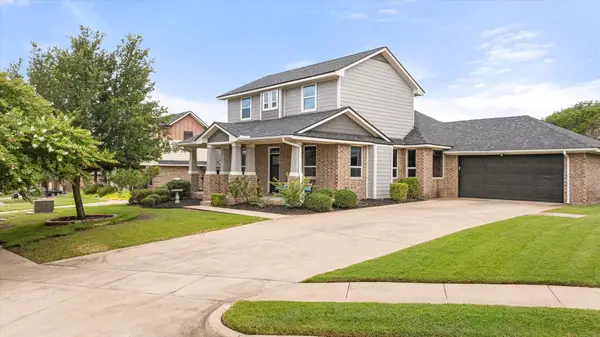 119 Camelot Street, Glen Rose, TX 76043