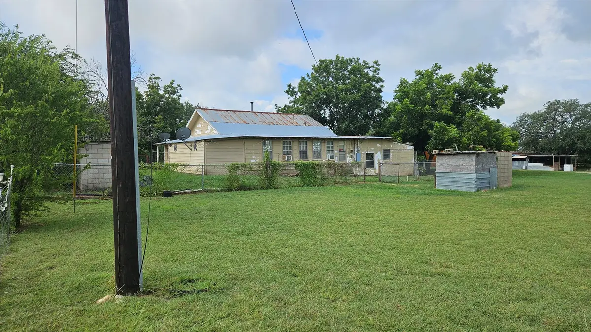 521 State Highway 16 N, Goldthwaite, TX 76844 - Image #1