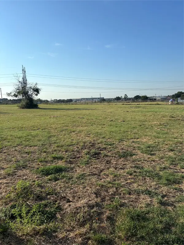 2221b White Lane, Haslet, TX 76052