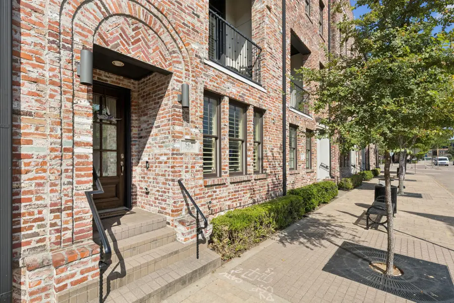 561 S Cesar Chavez Boulevard, Dallas, TX 75201 - Image #2