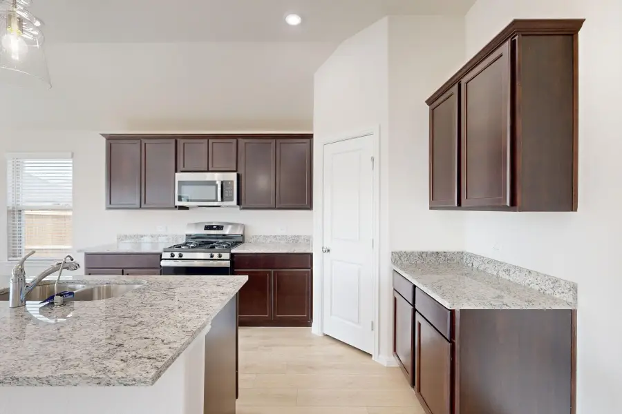 1617 Etosha Drive, Royse City, TX 75189 - Image #3