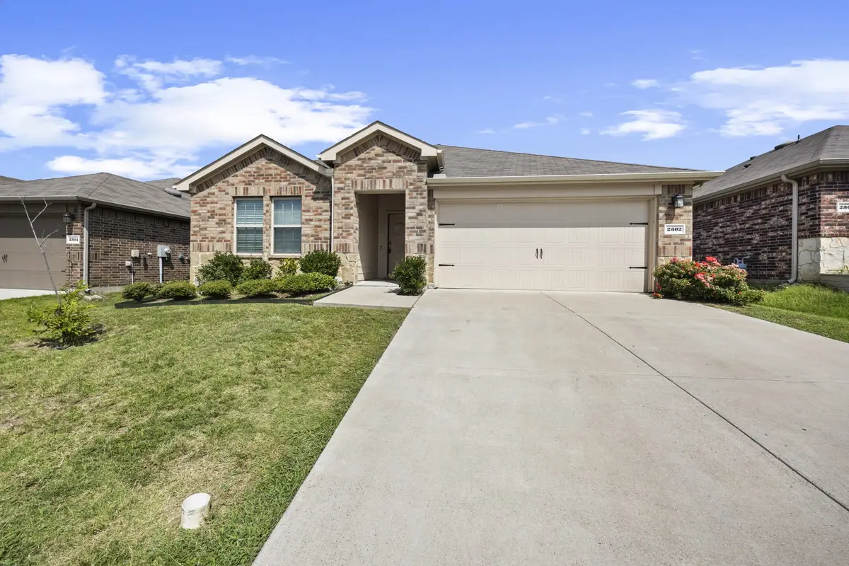 2302 Broken Bow Trail, Crandall, TX 75114 - Image #1