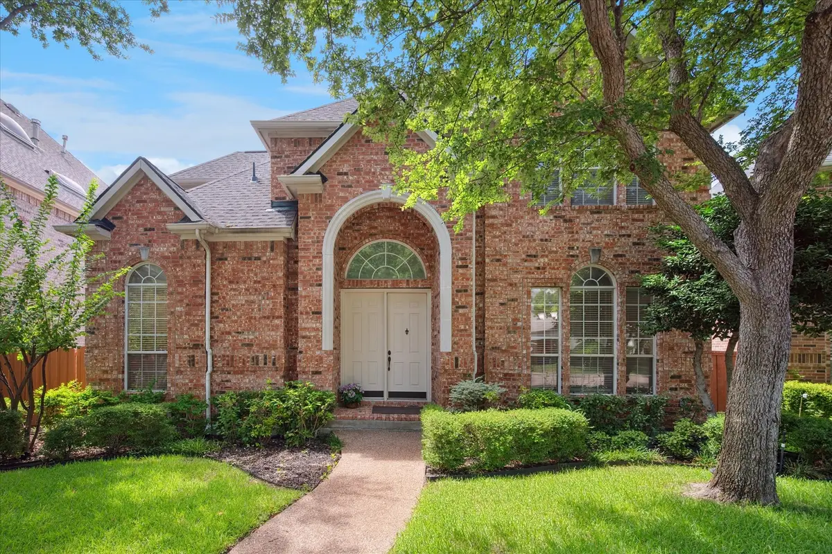 3305 Kendall Lane, Irving, TX 75062 - Image #1
