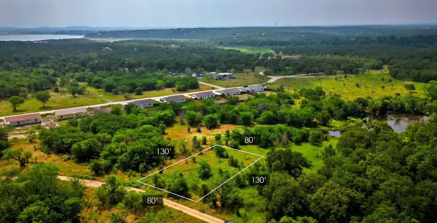 189 Shady Springs Drive, Bridgeport, TX 76426 - Image #2