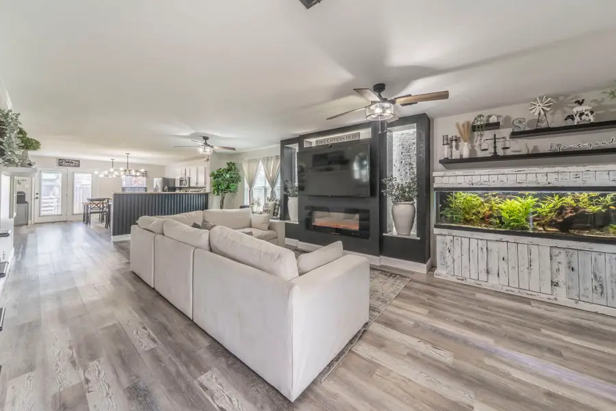 133 Adams Avenue, Venus, TX 76084 - Image #2